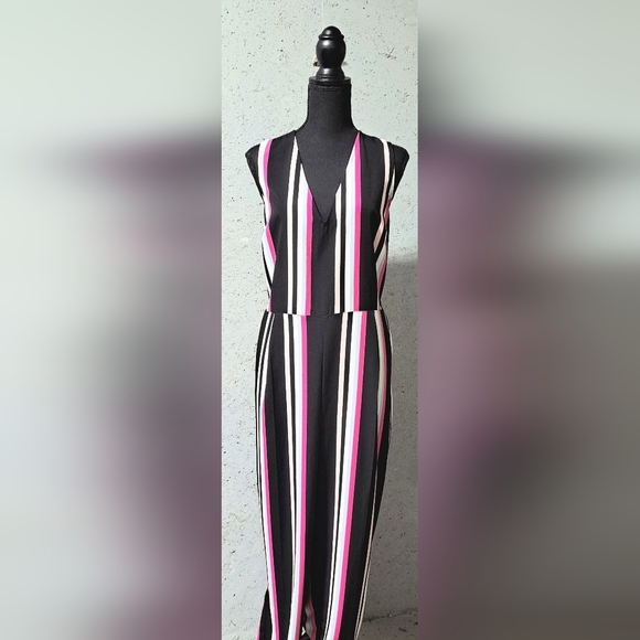 #027 Sz XL Express Striped One-Piece Jumpsuit with Pink and Black Accents - Picture 4 of 15